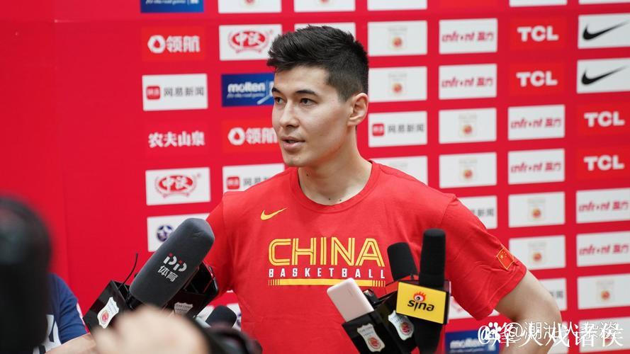 琼斯34分阿不都16+15 新疆3-1浙江晋级总决赛